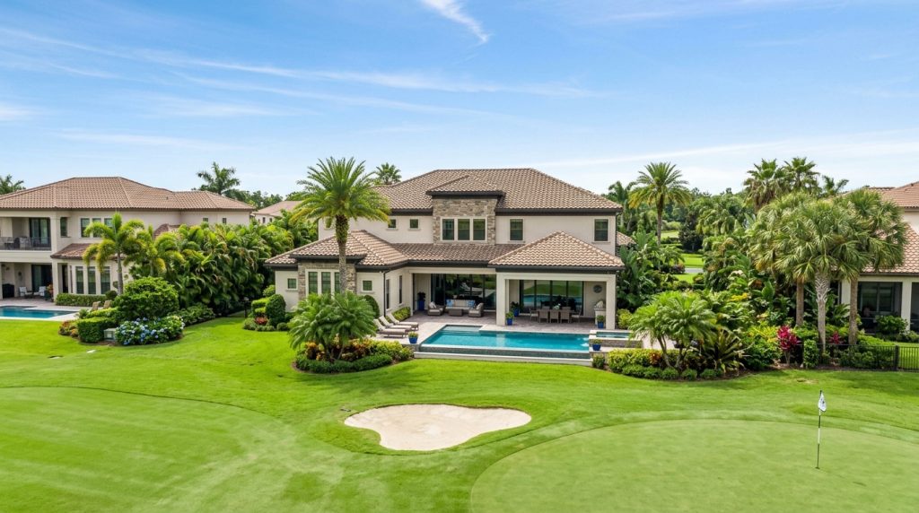 Golf course home for sale in Reunion, Florida with private pool and fairway view